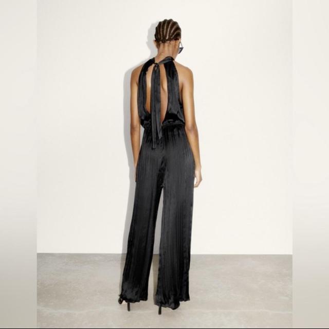 SATIN EFFECT HALTER JUMPSUIT - Ecru