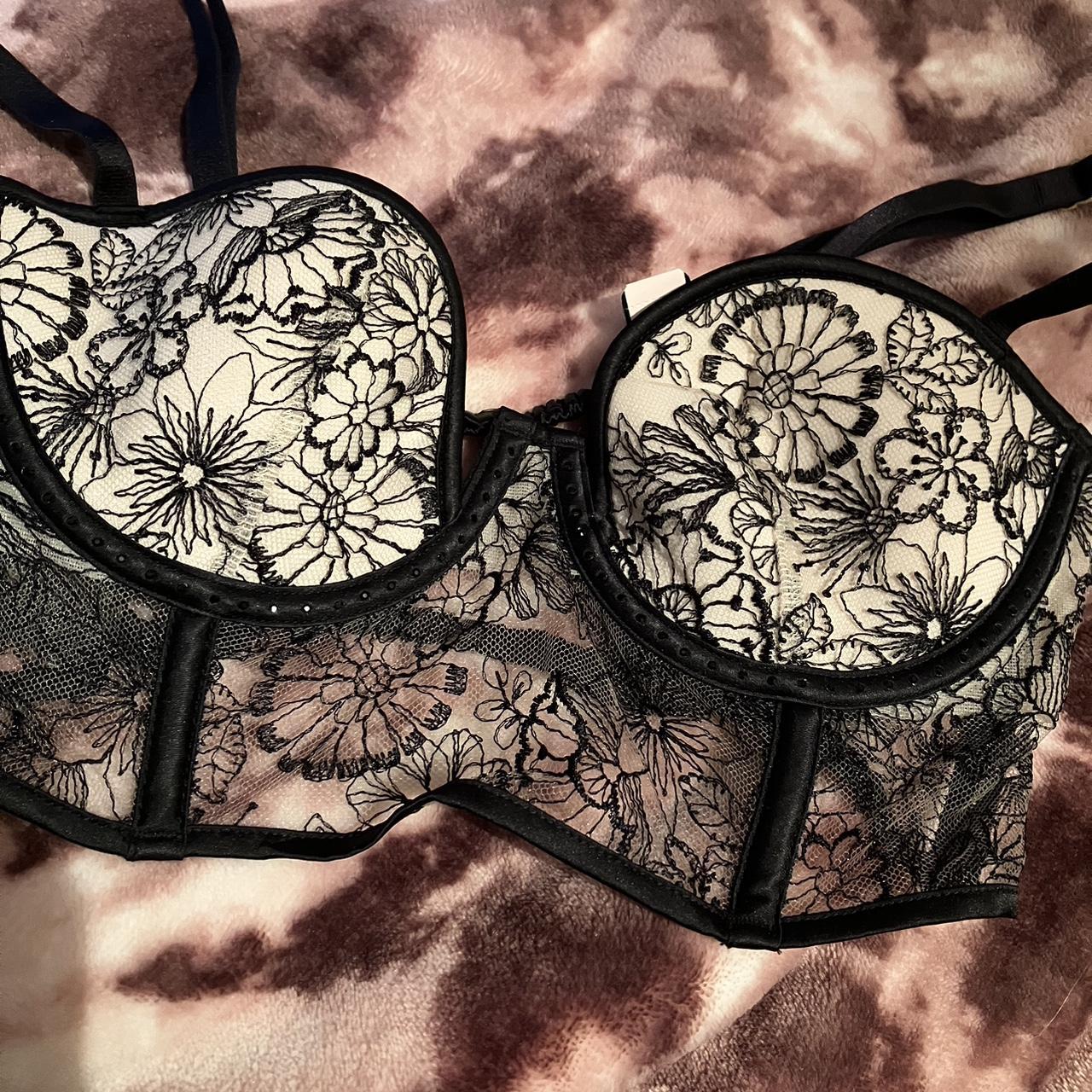 KINK &ndash; CINTURINI CON DOPPIA LINEA DI BORCHIE REGOLABILI NERO &ndash; Il