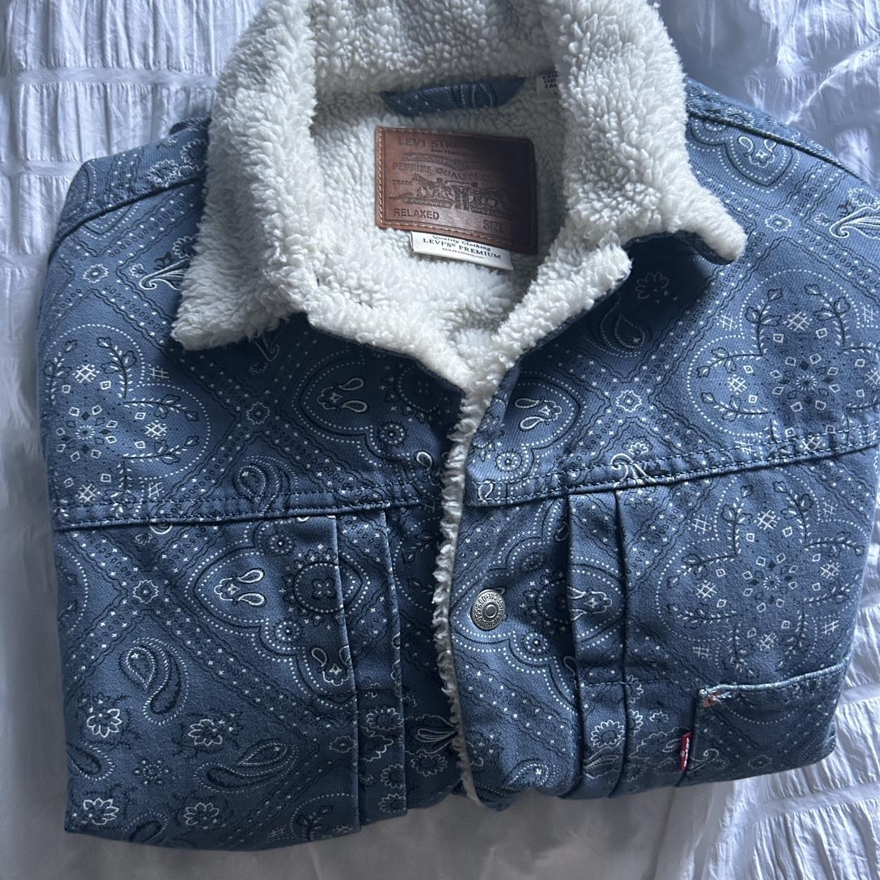 Levi's blue and white denim jacket with a paisley | Depop