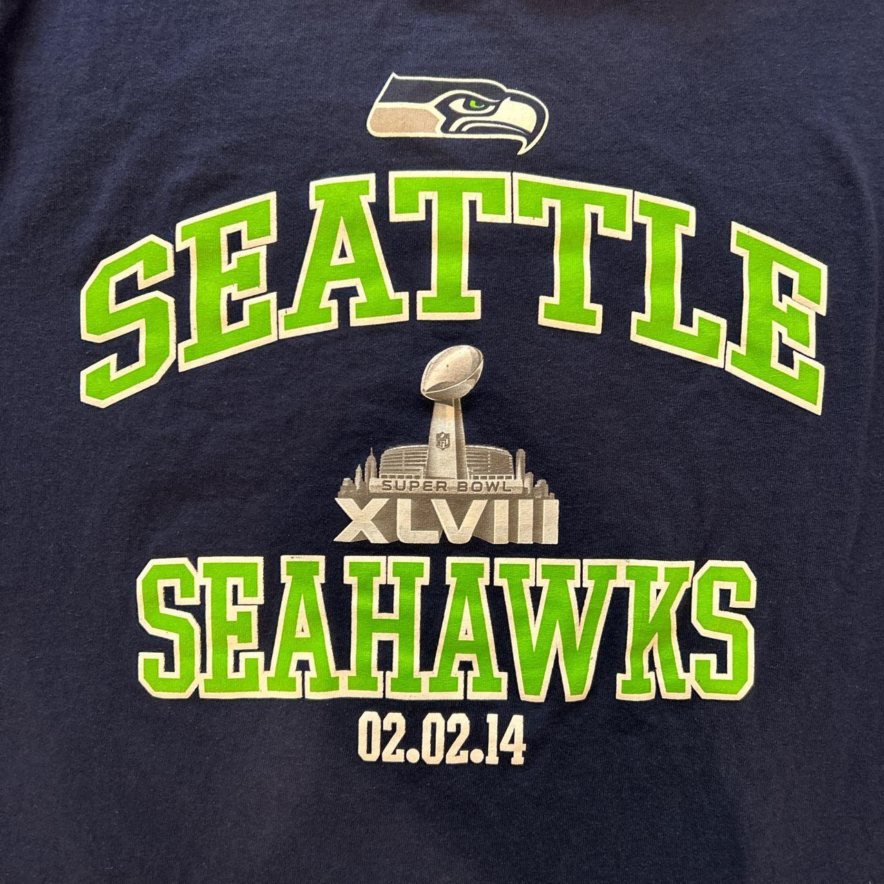 Vintage Seahawks Pullover Good condition-minor tear - Depop