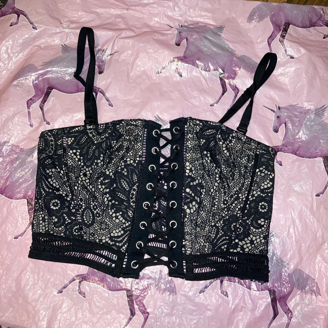 Smoldering 🔥 vintage Victoria's Secret unlined lace - Depop