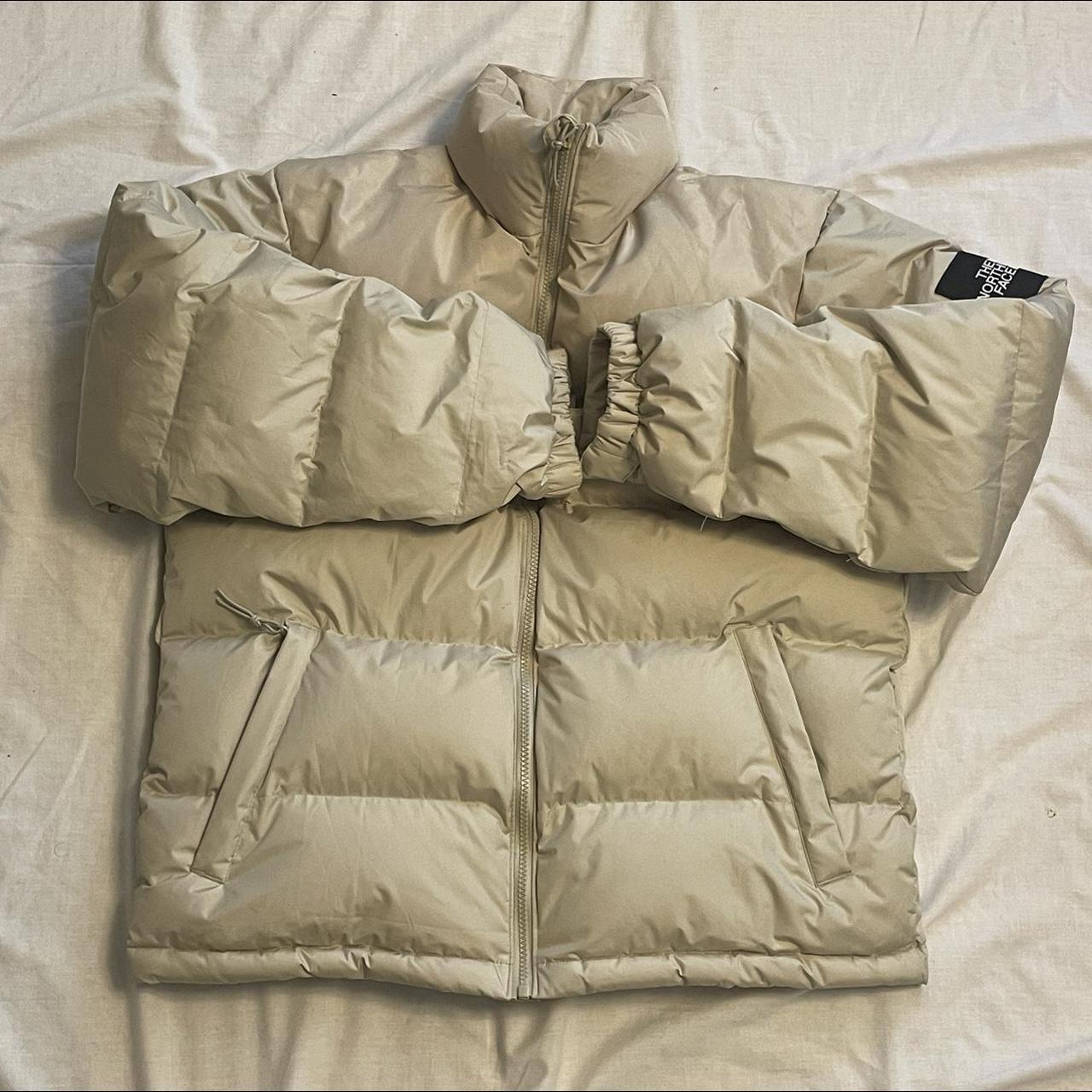 The North Face Cream Puffer Jacket - Depop