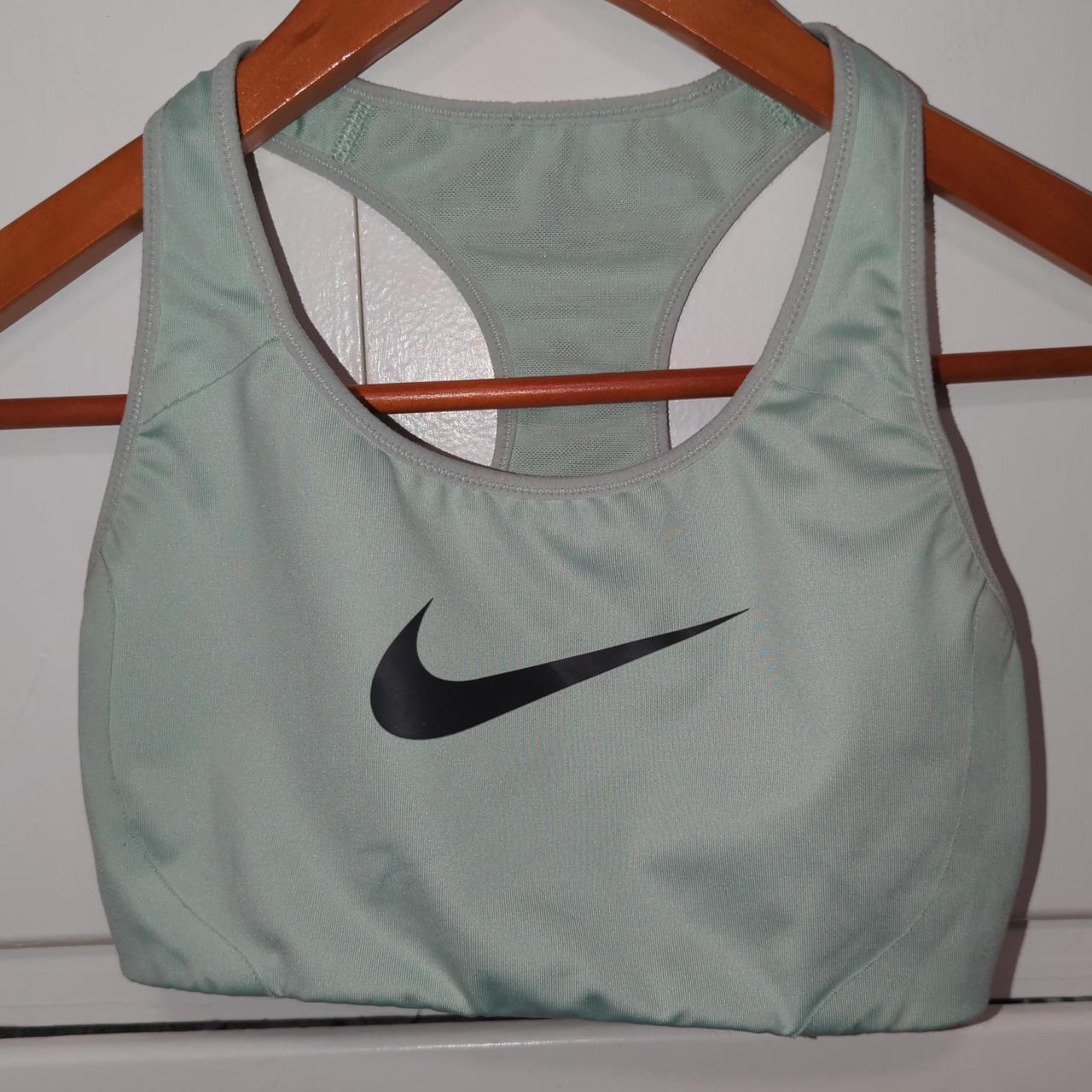 size sport bra nike
