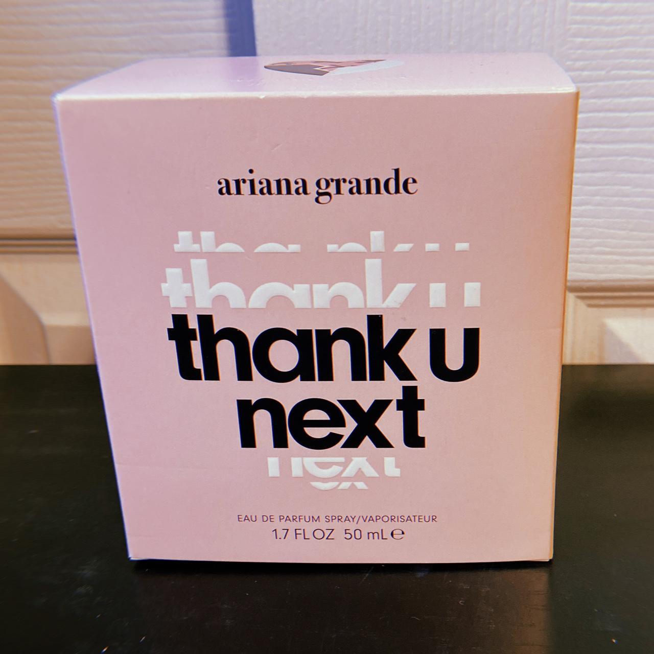 Ariana Grande Pink and Black Fragrance (2)