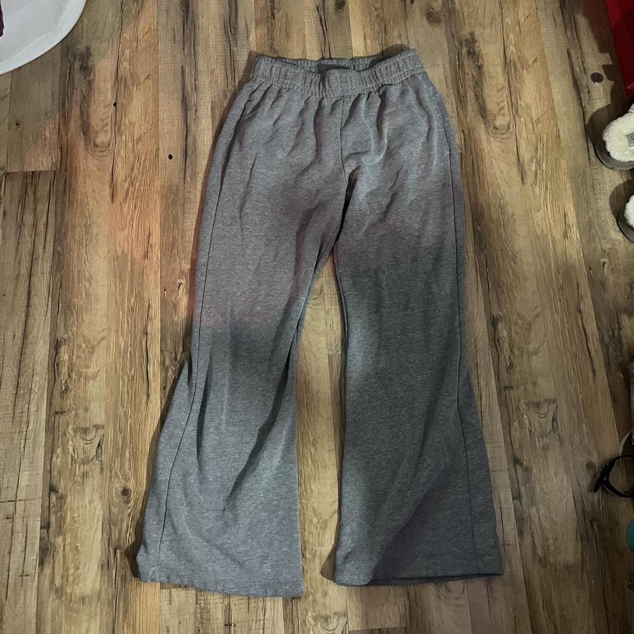 gray wolf fable flare sweatpants #flare #sweatpants - Depop