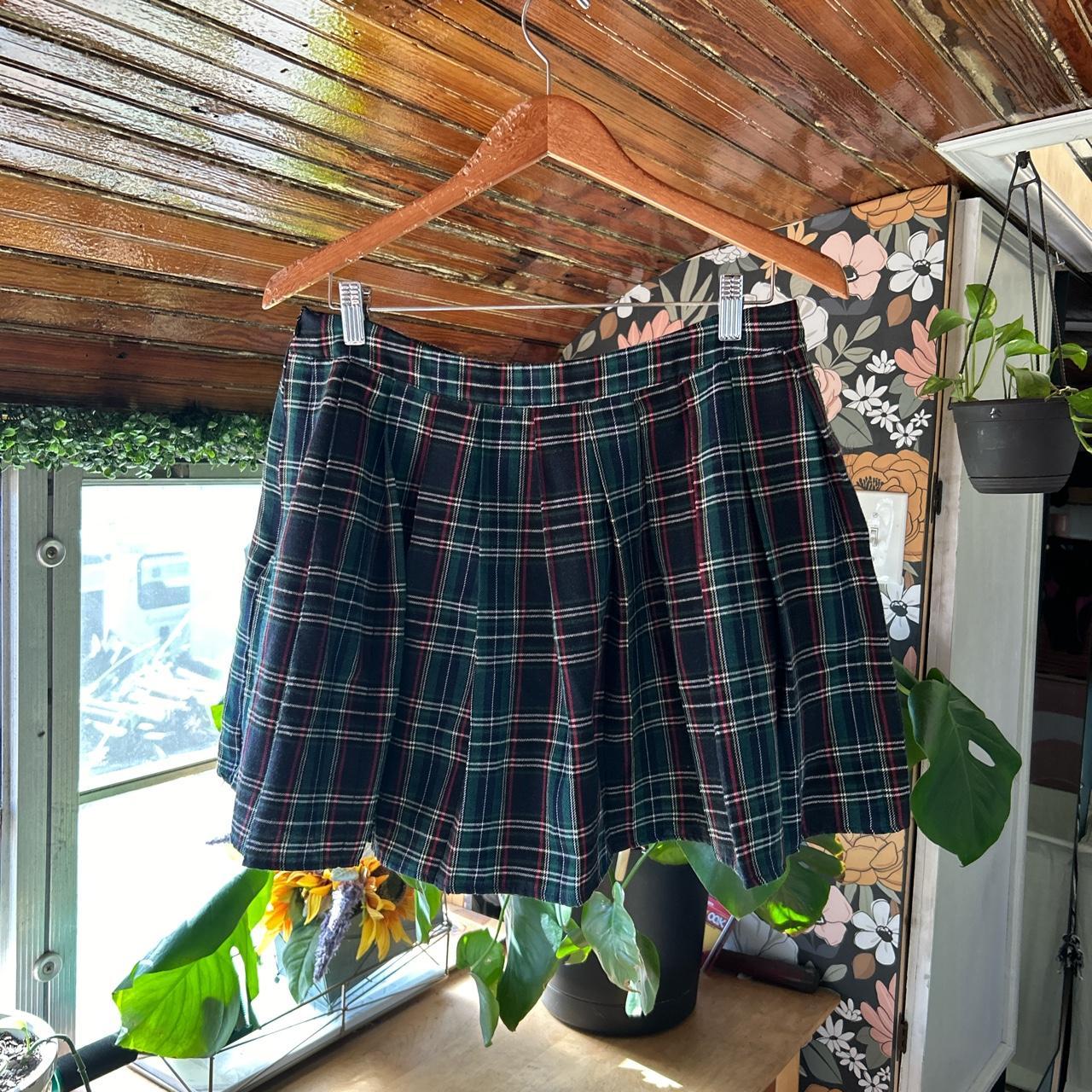 Plaid pleated skirt Features Side zipper Depop