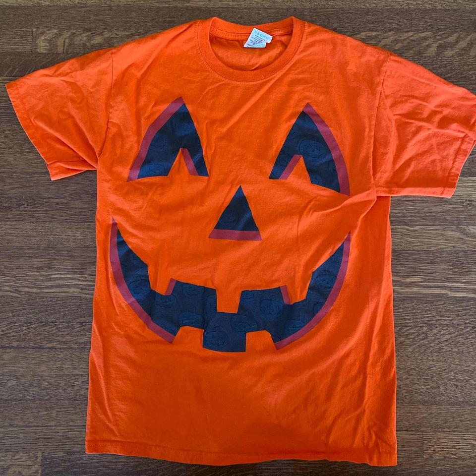 Jack O'Lantern t-shirt by Happy Halloween - Depop