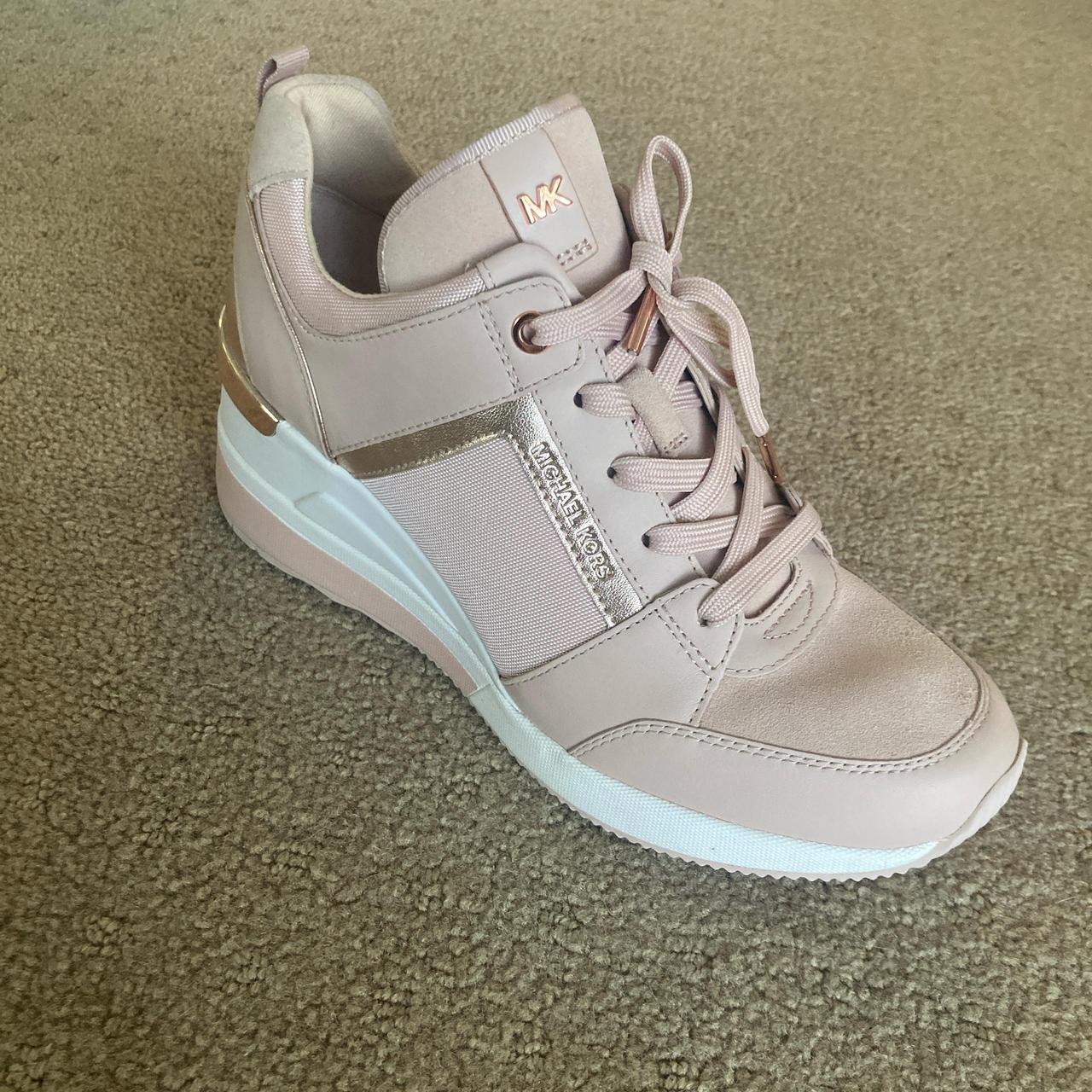 Michael Kors wedge Brand Size