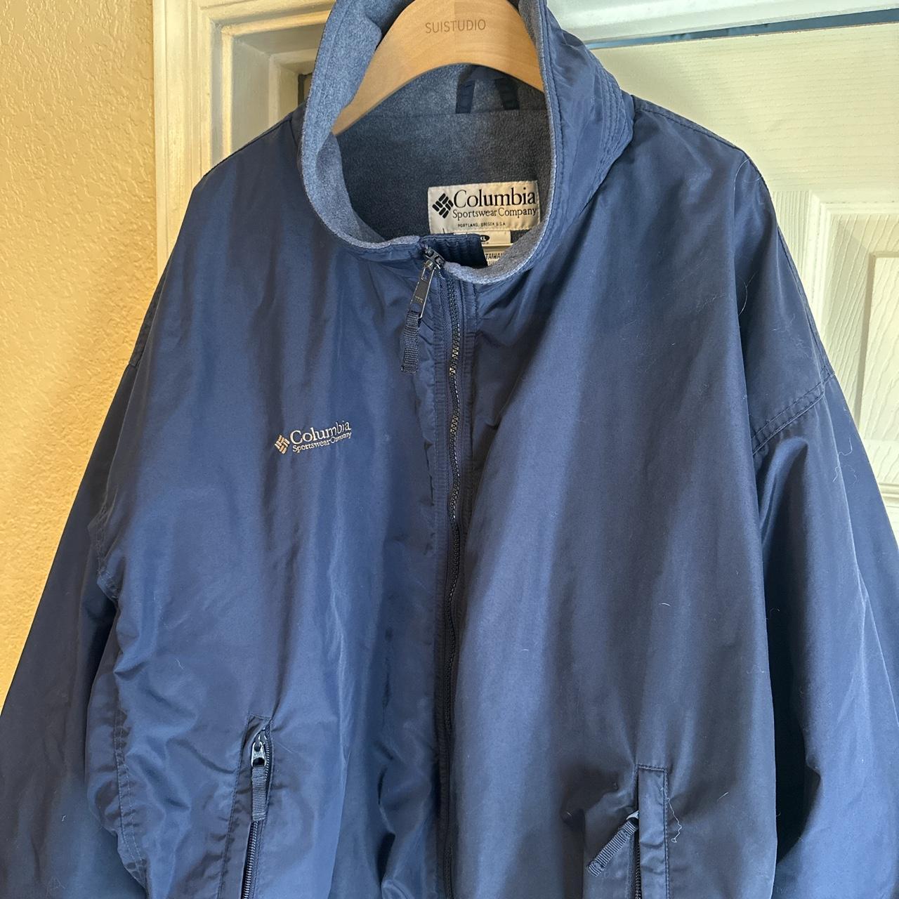 Vintage Columbia sportswear Atlanta Braves - Depop