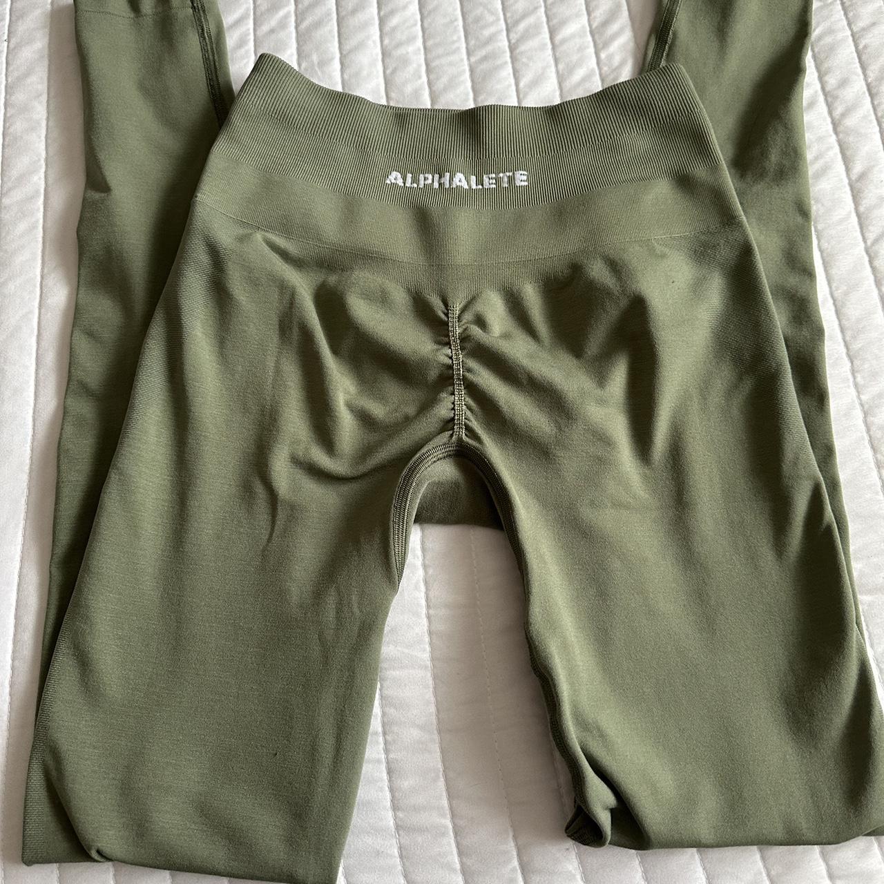💚 alphalete amplify leggings in jade green 💚 size - Depop
