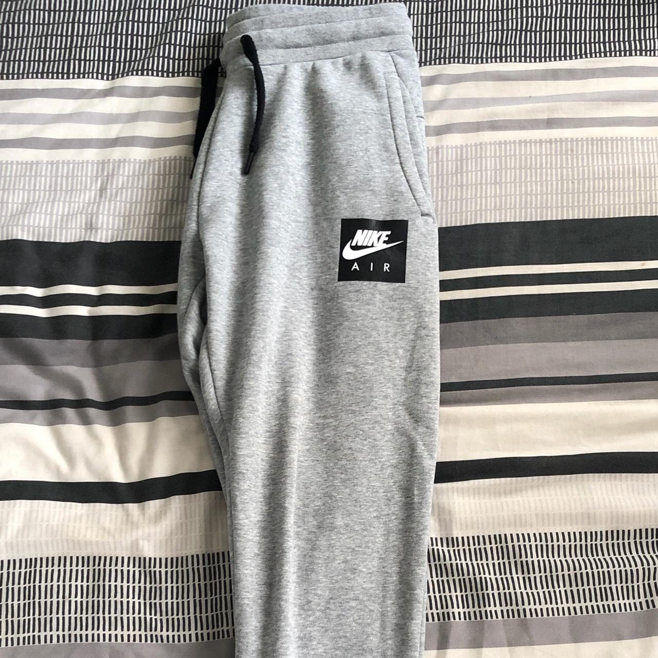 mens grey nike jogging suit