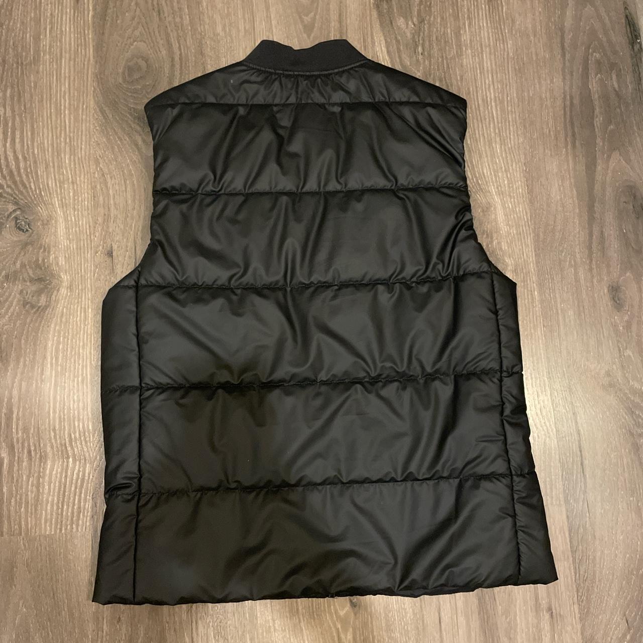 Zara Puffer Vest US Men’s Medium For reference... - Depop