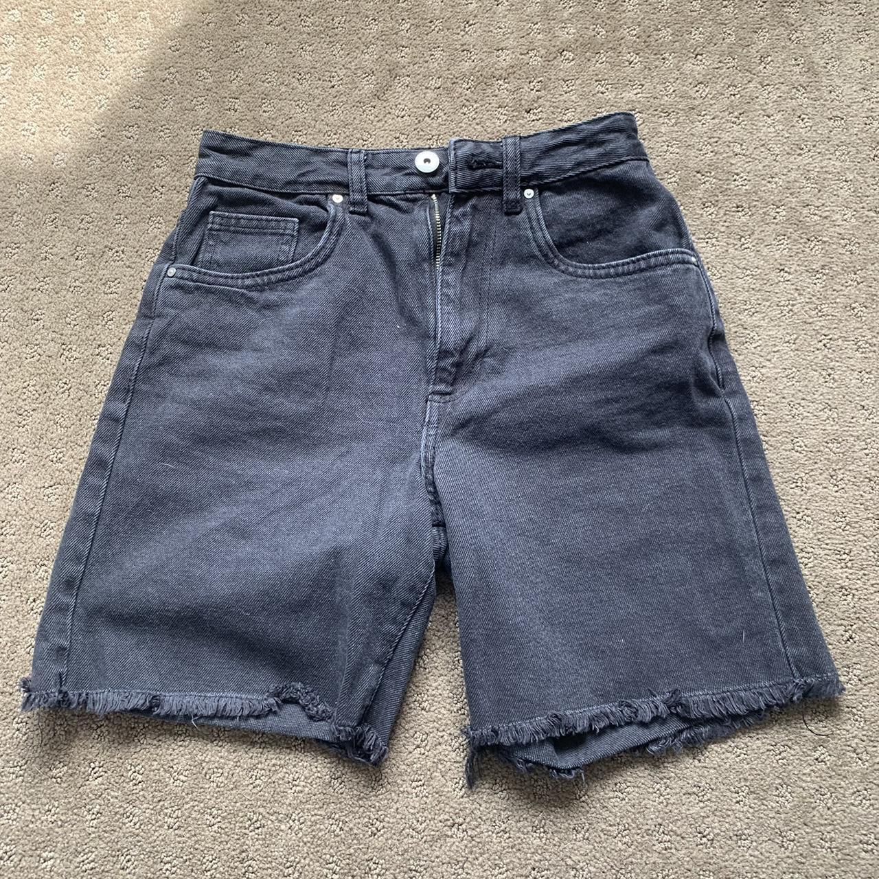 black jorts from cotton on size 6 - Depop