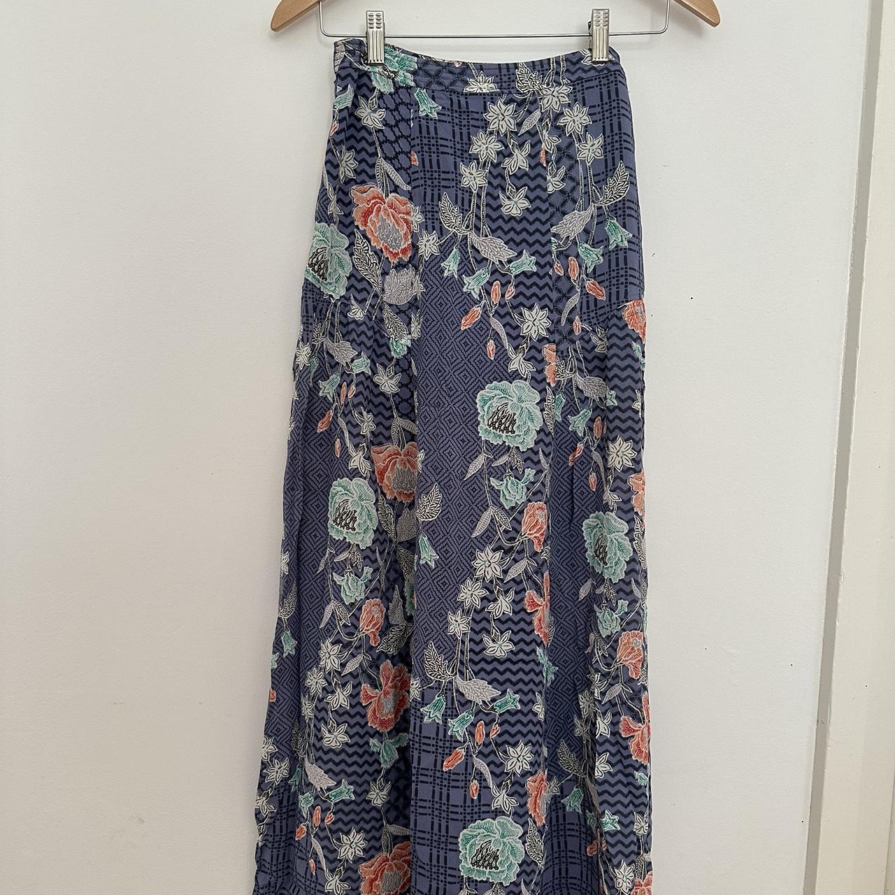Tigerlily maxi skirt. Beautiful crepe fabric. Size... - Depop