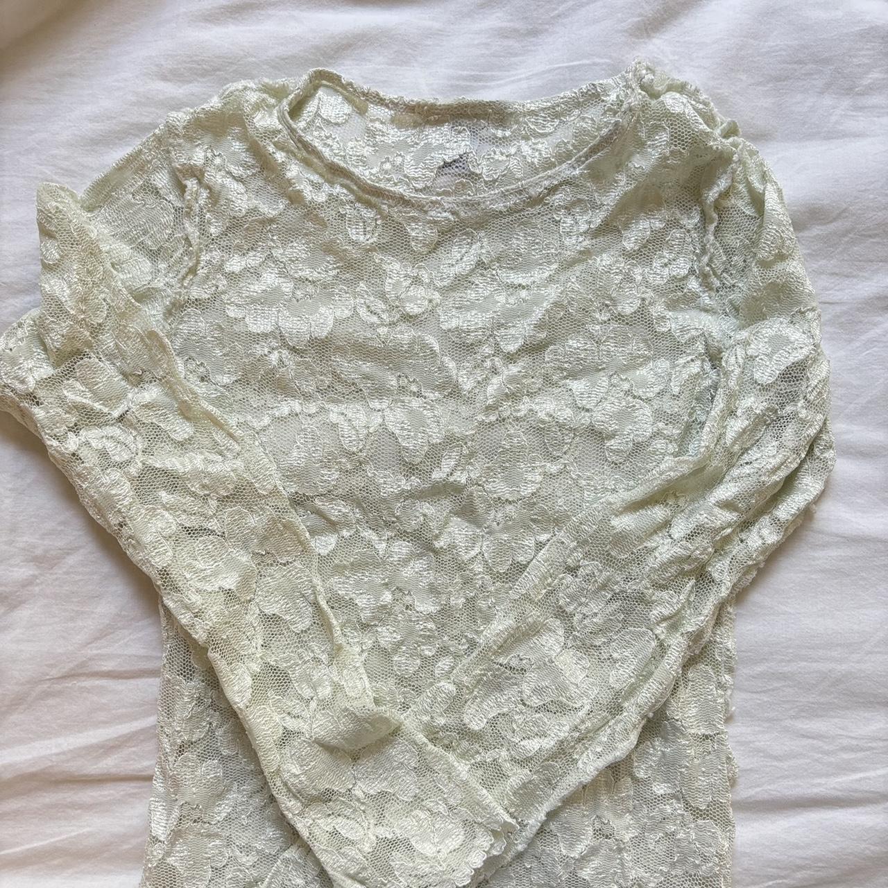 item listed by audreyyyrosel