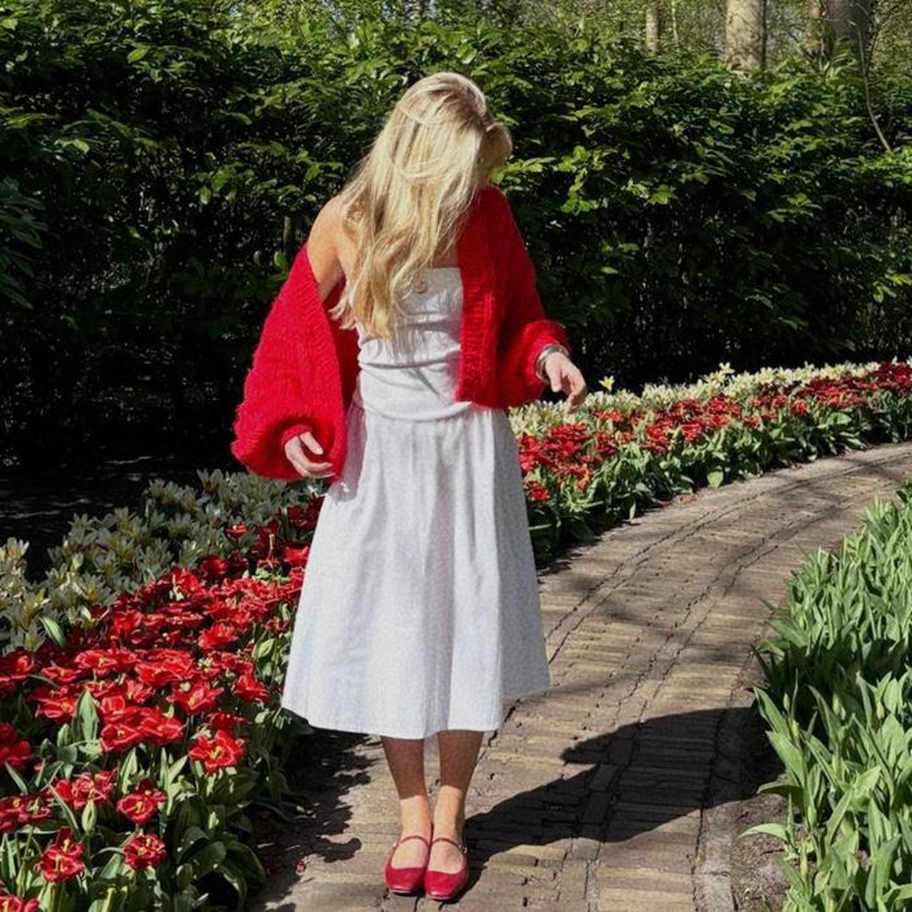 item listed by audreyyyrosel