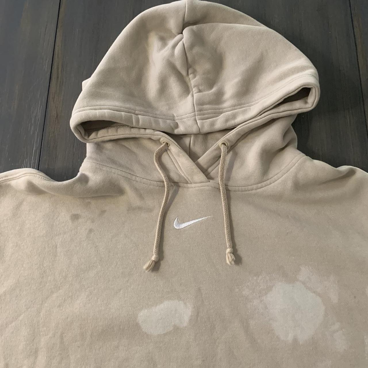 Nike Men's Tan Hoodie | Depop