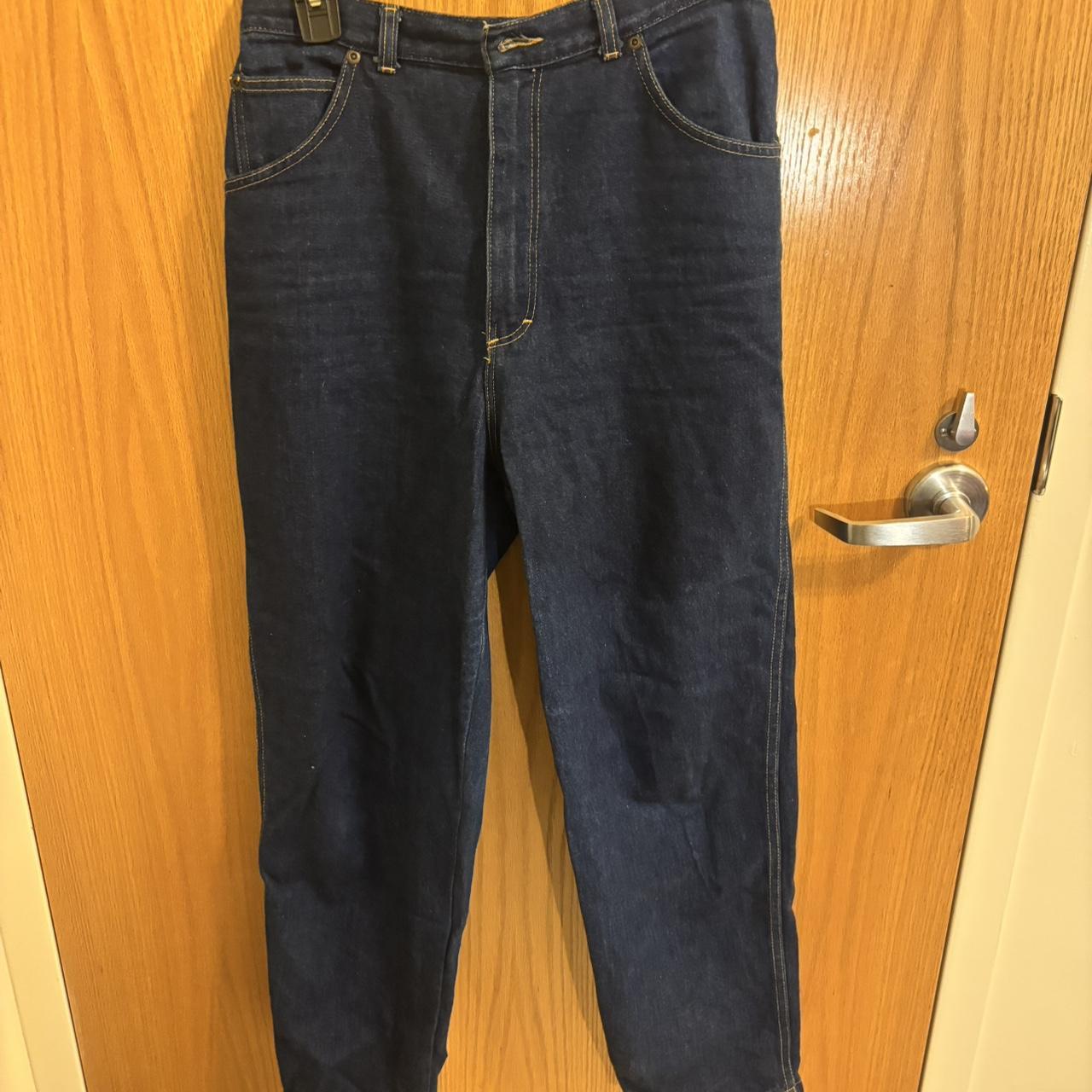 item listed by perrynewmann