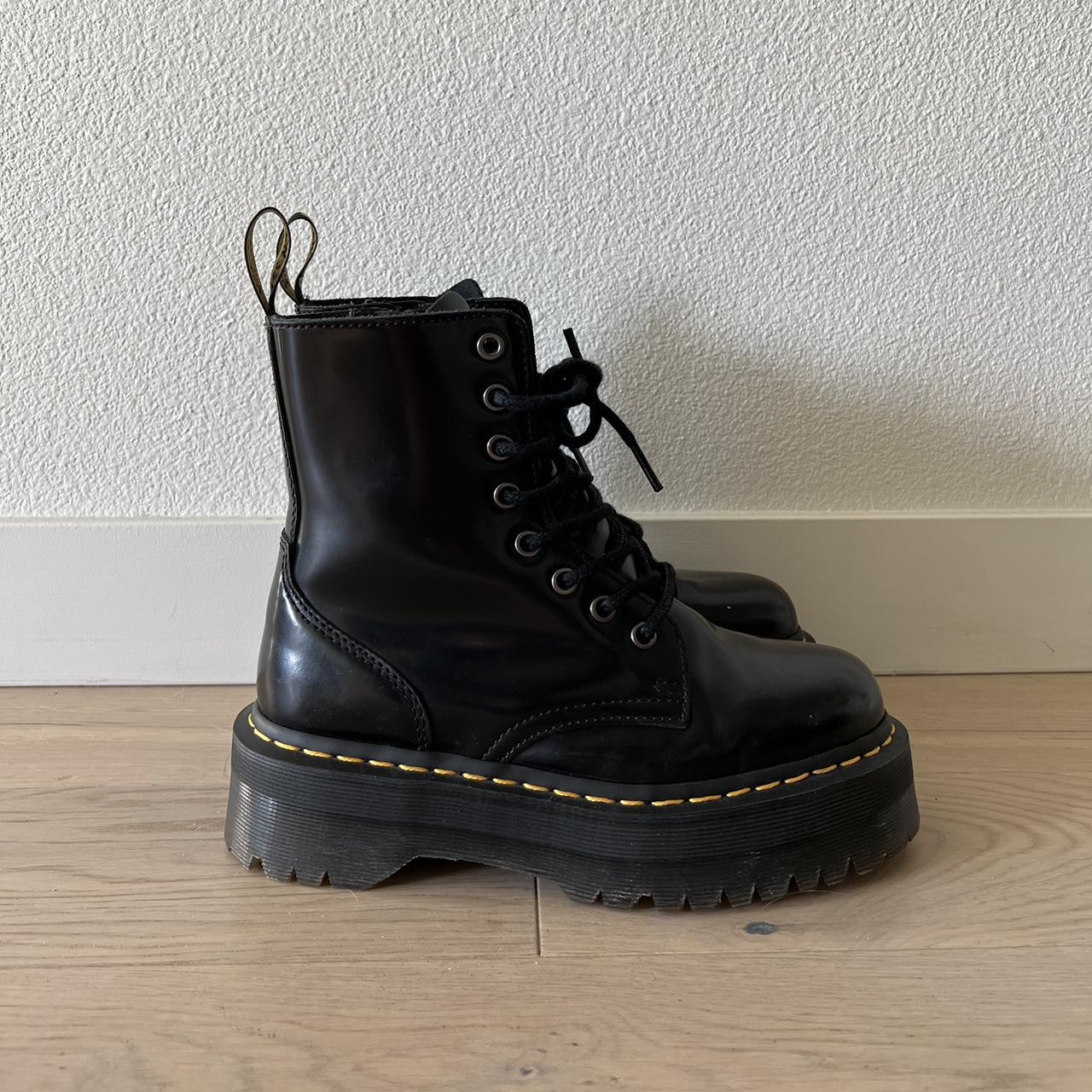 Dr. Marten ~ Platform ~ Smooth leather Jadon || Just... - Depop