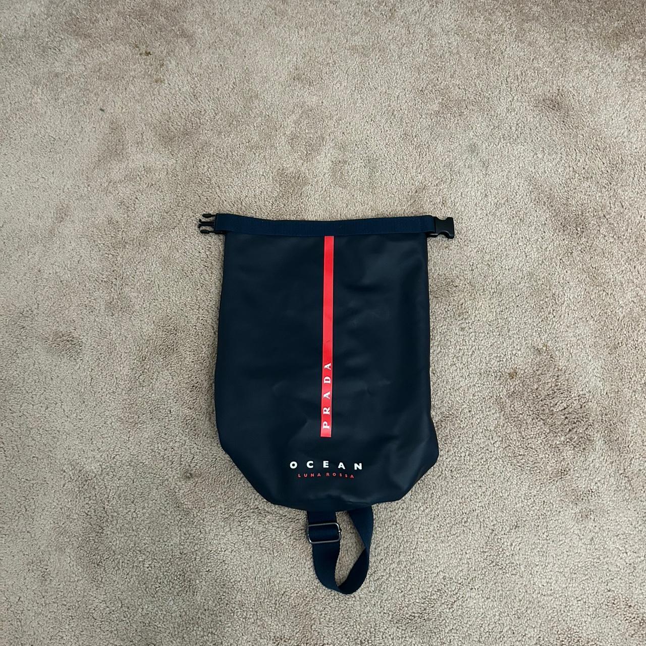 プラダ ~ LUNA ROSSA オーシャンセーリングバッグ ノベルティ 新品未使用品 プラダ ~ LUNA ROSSA オーシャンセーリングバッグ