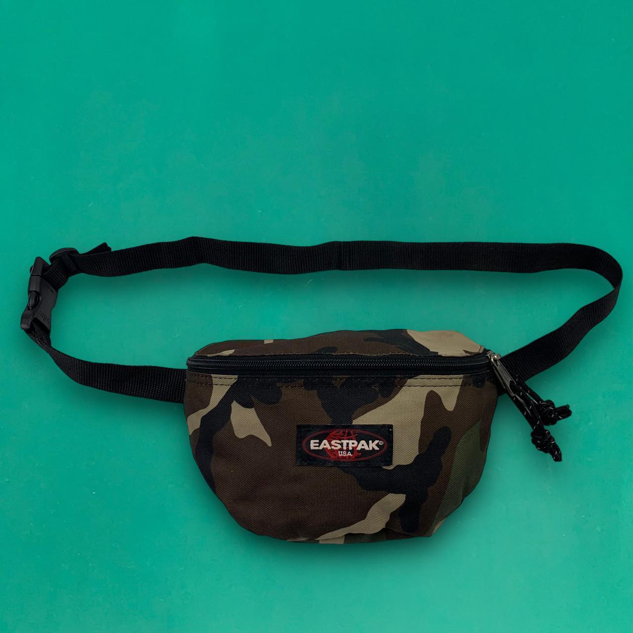 Eastpak springer camo hotsell