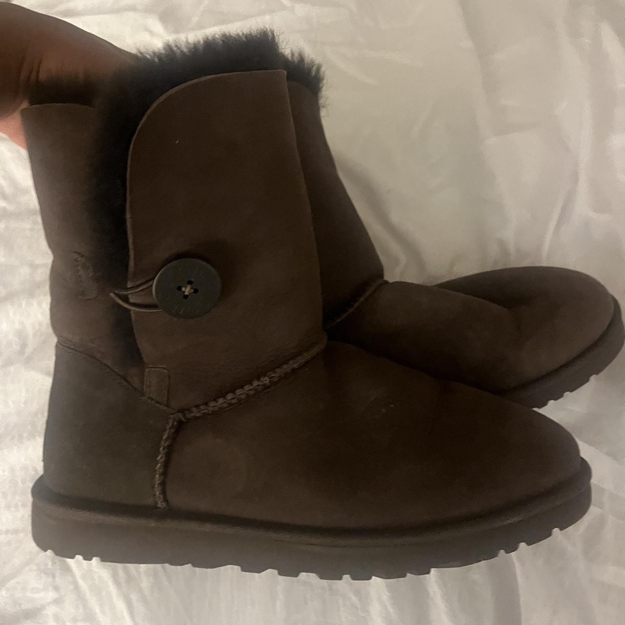 UGG Bailey Button Short Chocolate Woman s 9 Perfect. Depop