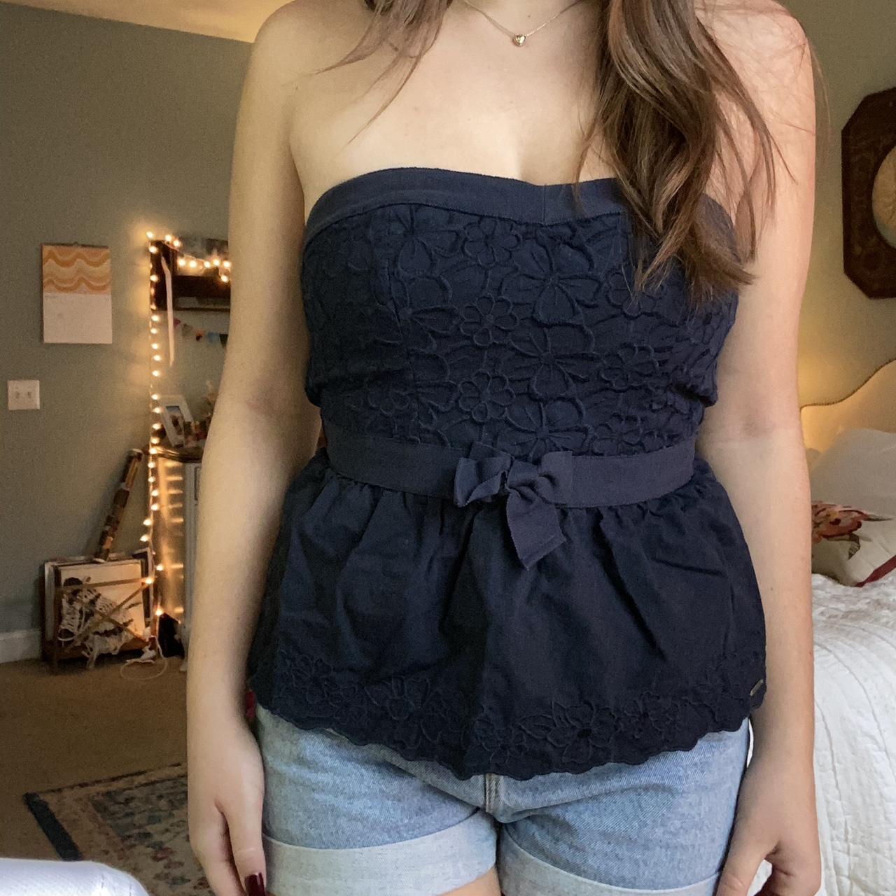 Hollister deals strapless top