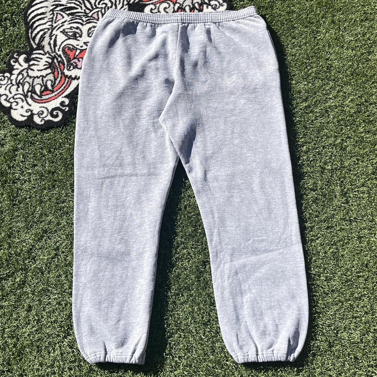 Vintage 90’s Russell Grey Drawstring Sweatpants 📏... - Depop