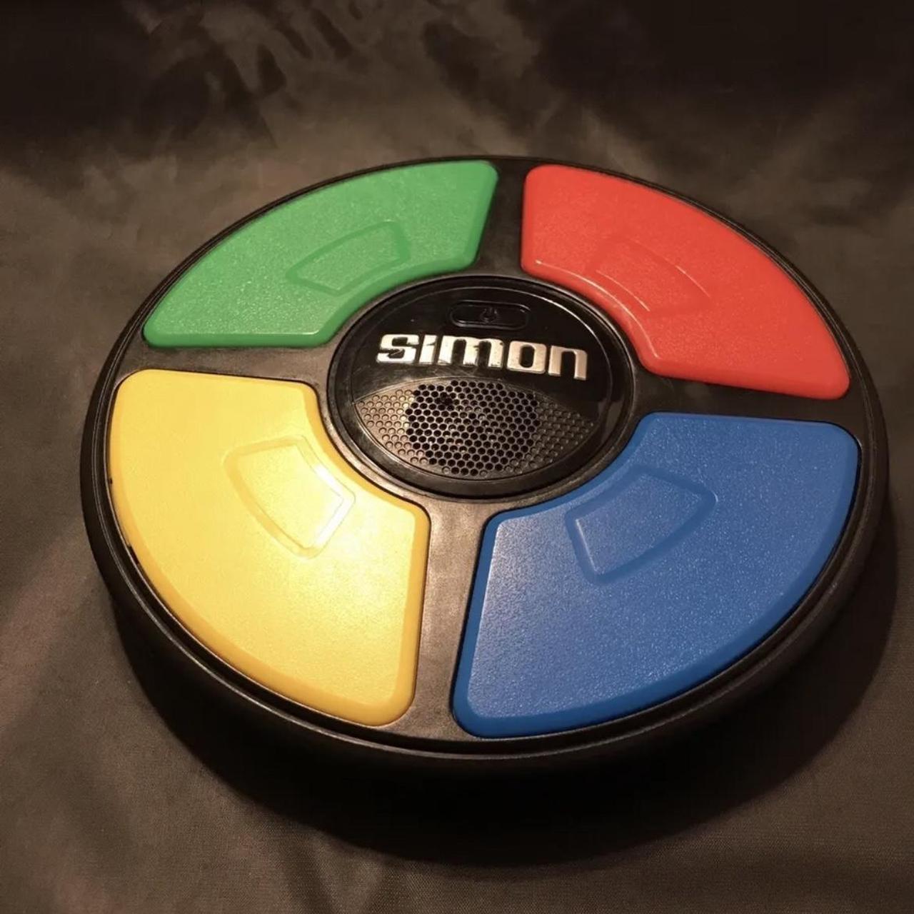 Hasbro Classic Simon Says