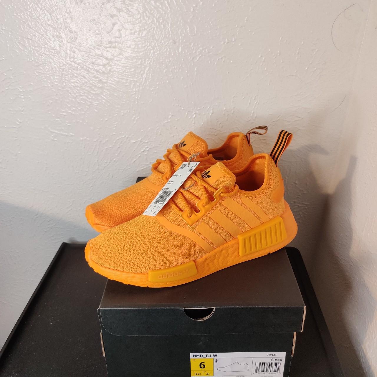 nmd r1 orange