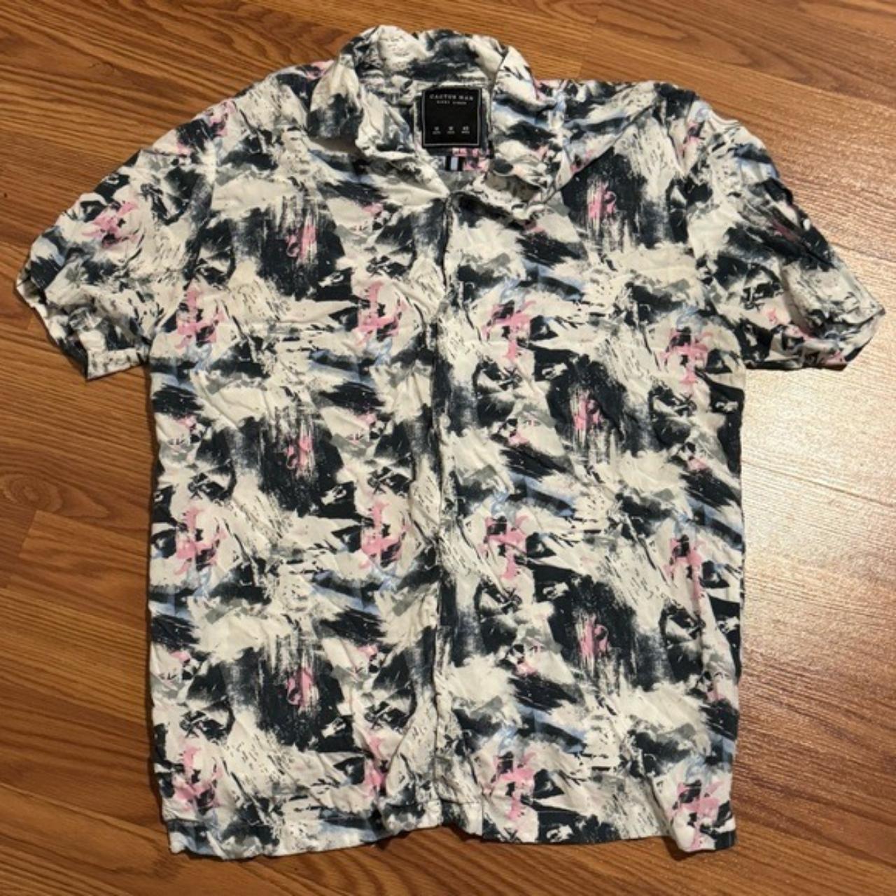 item listed by nhalexhaleresale