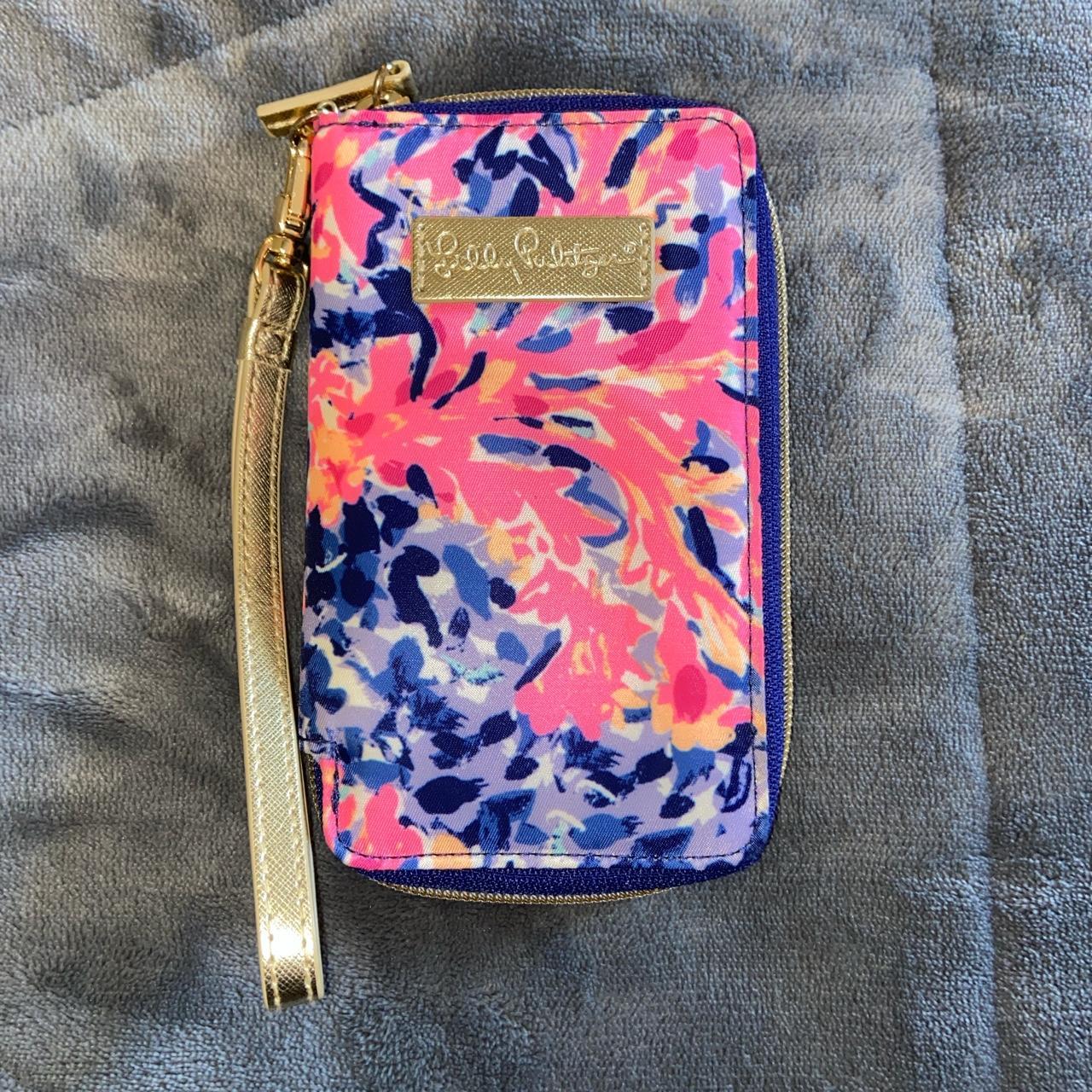 Lilly Pulitzer Women's Pink and Navy Wallet-purses