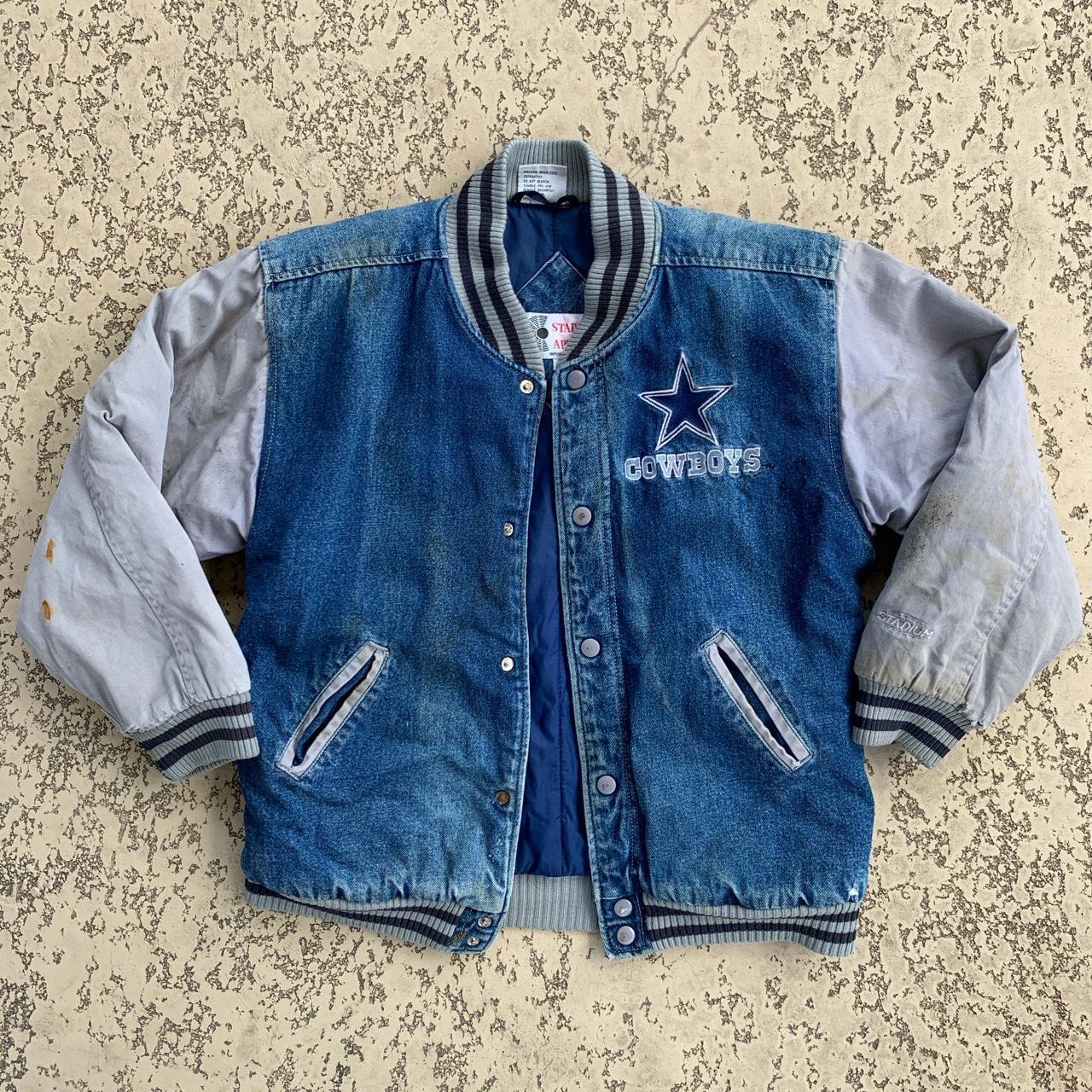 Vintage Dallas Cowboys puffer jacket. Brand: Nutmeg - Depop