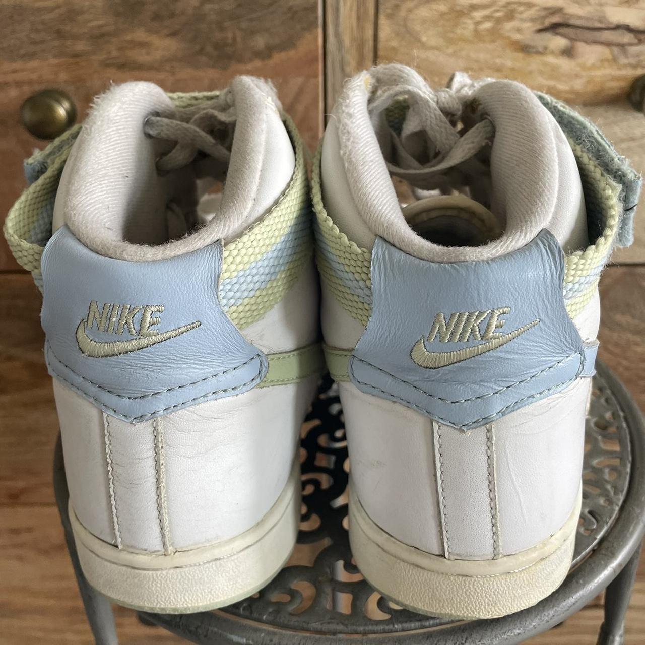 Y2K NIKE HIGH TOP SNEAKERS such a cute color | Depop