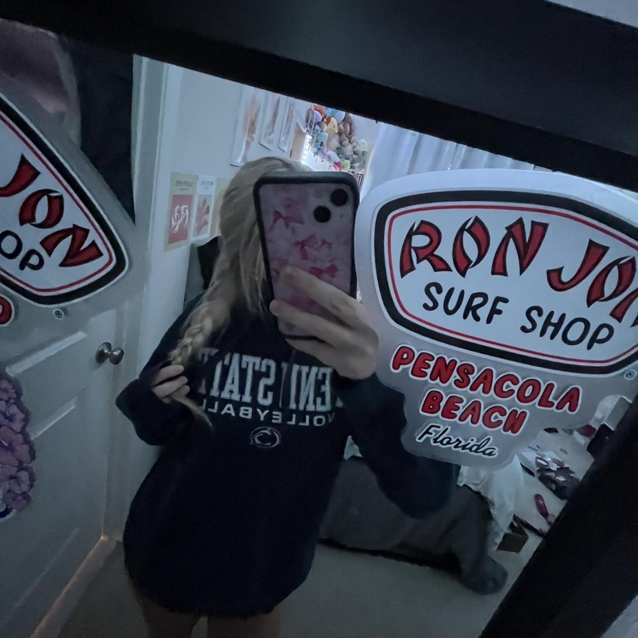 item listed by josslyn_f