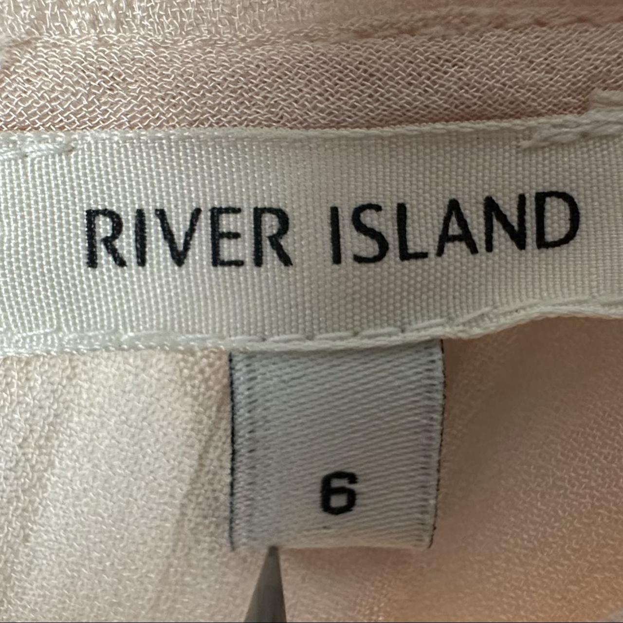 River Island Women's Cream and Pink Blouse | Depop
