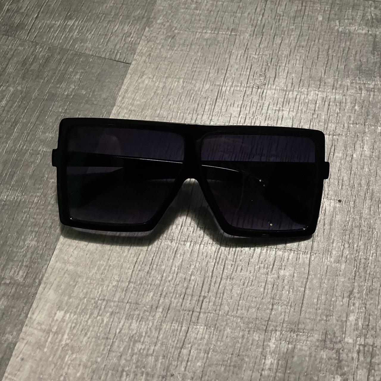 item listed by st3phsarch1ves