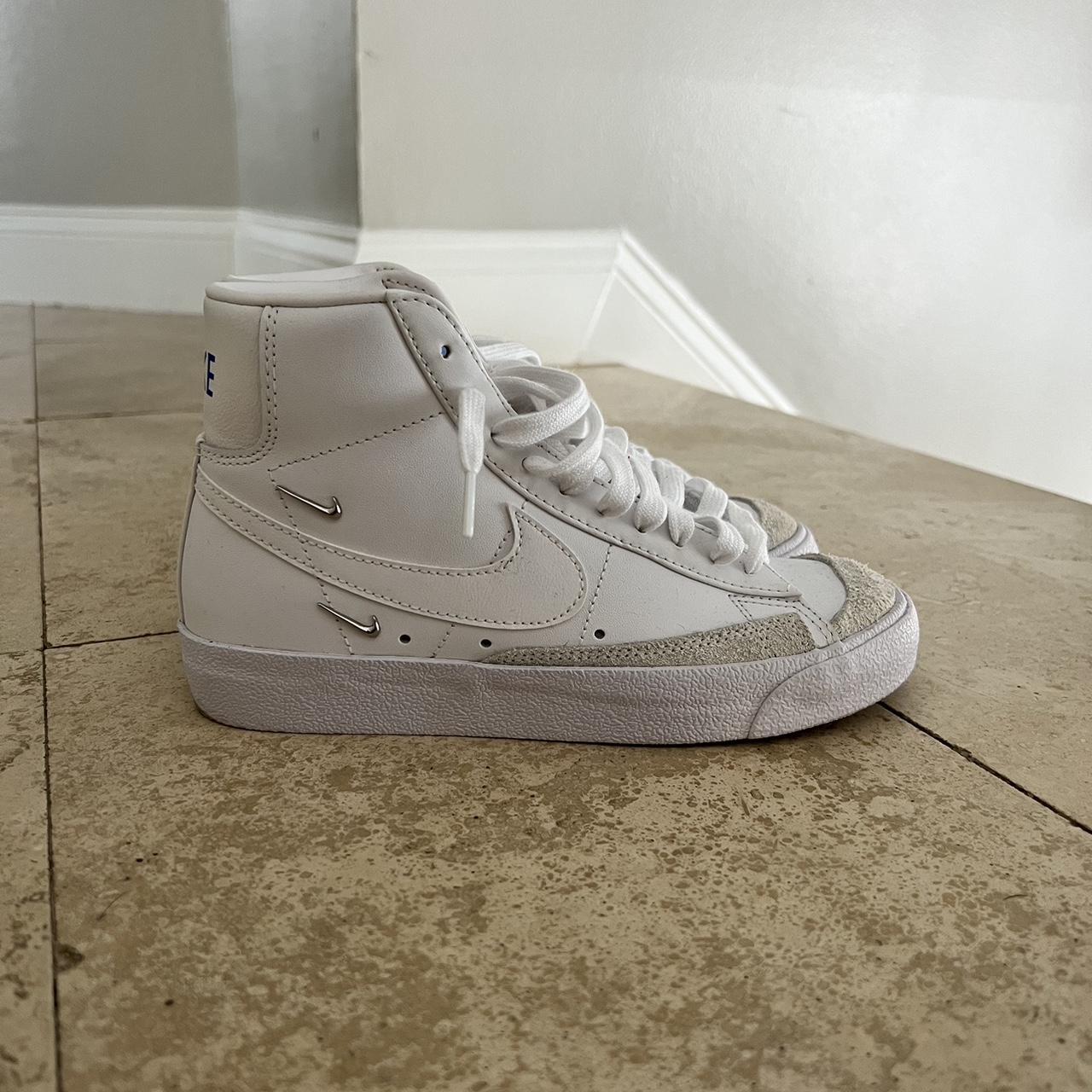 womens nike blazers size 6