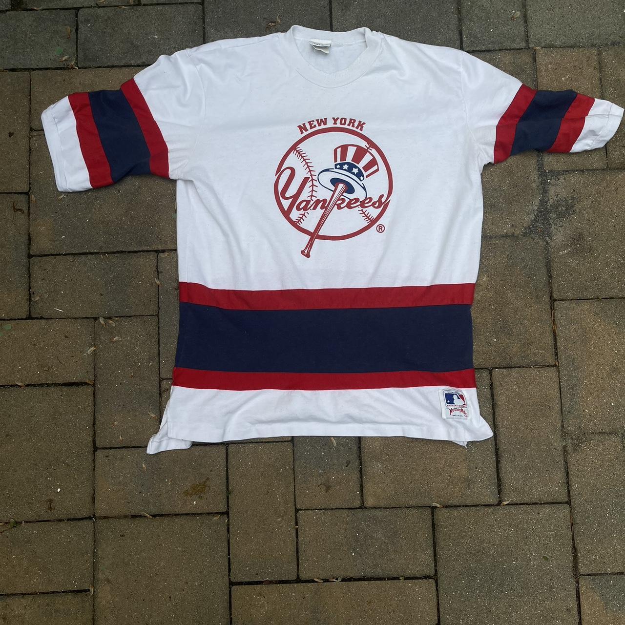 New York Yankees vintage Nutmeg Mills t shirt Cool - Depop