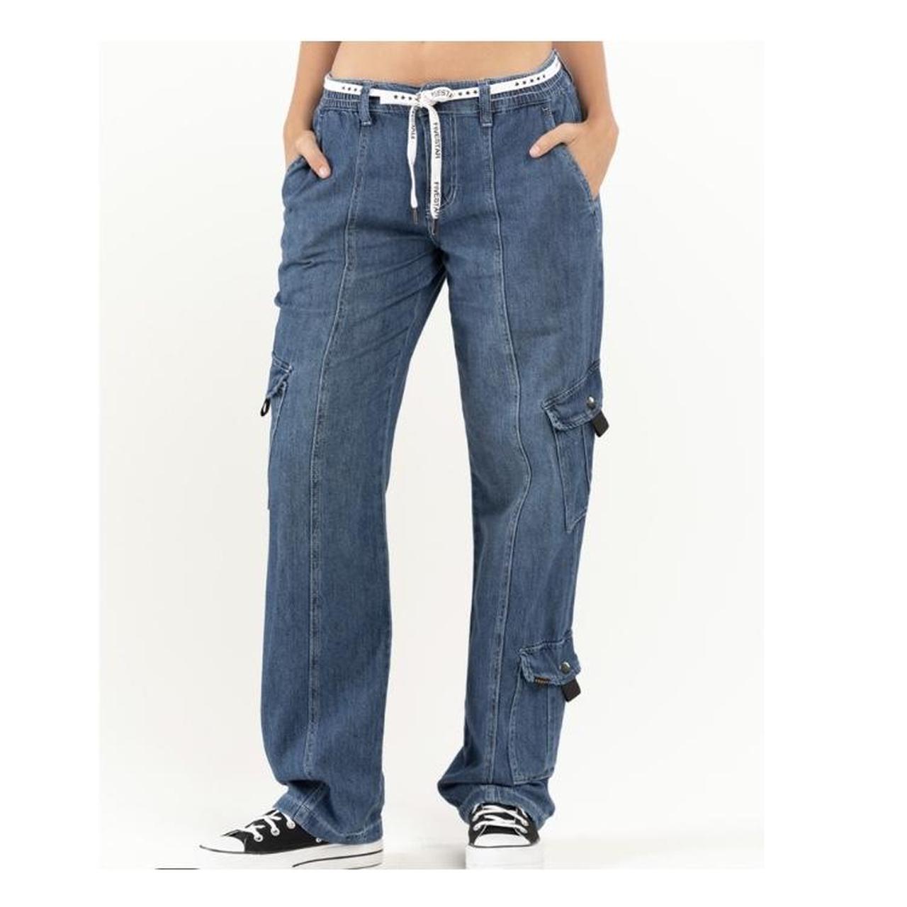🌸 Tilly’s Five Star General low rise cargo jeans 🌸... - Depop