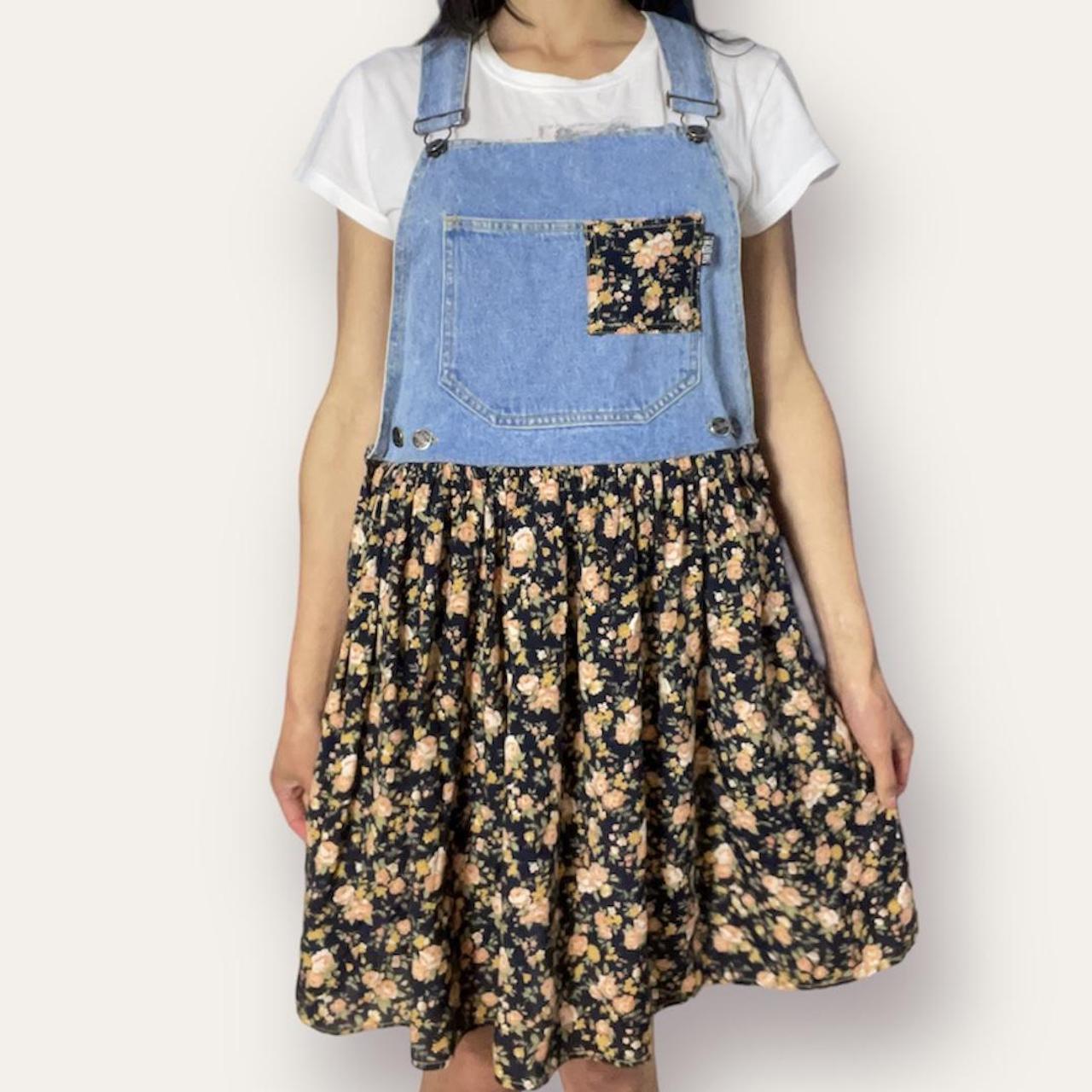 🌻 Vintage 90s denim overall dress w/ floral skirt 🌻...