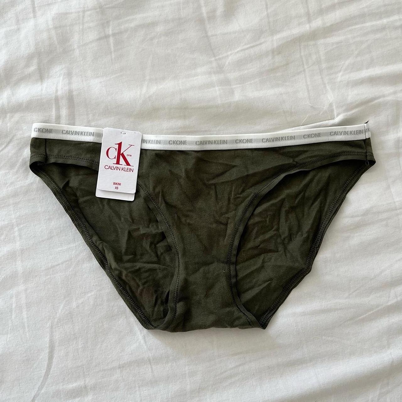 Xs calvin klein underwear hotsell