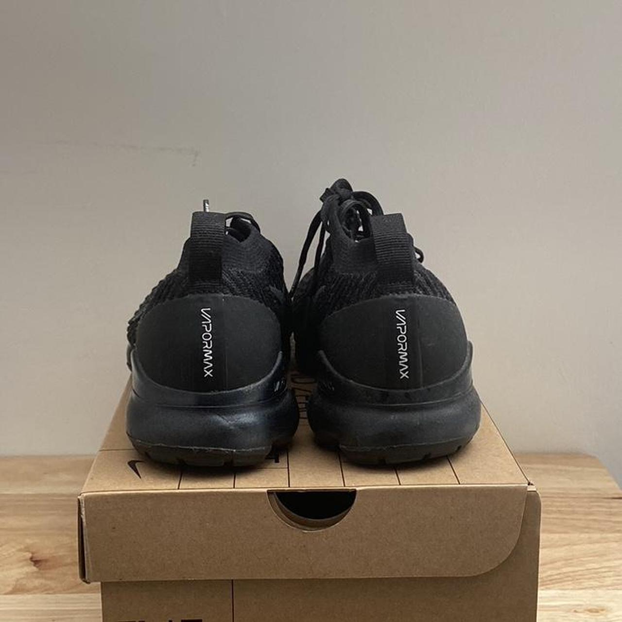 Nike Men's Black Trainers | Depop