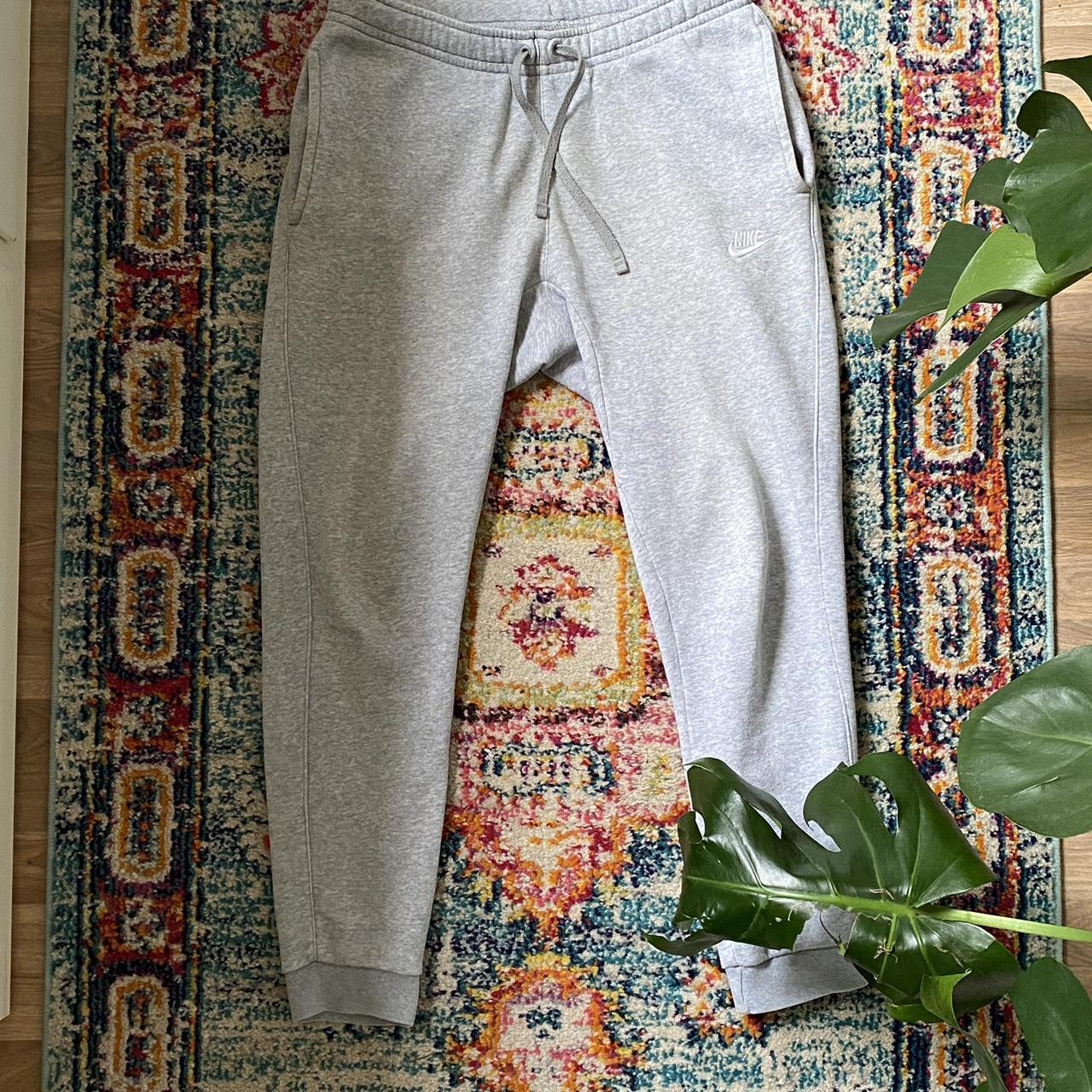 Mens small grey online nike joggers