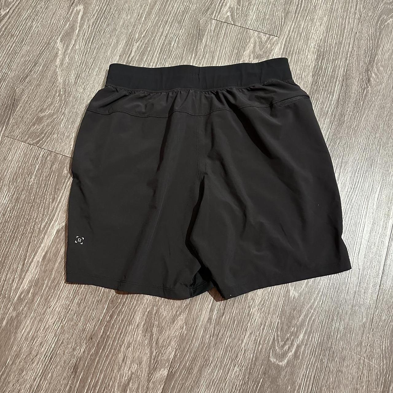 Lululemon Men's Black Shorts | Depop