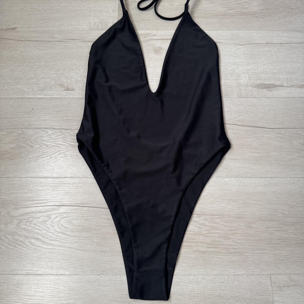 item listed by anastasirine