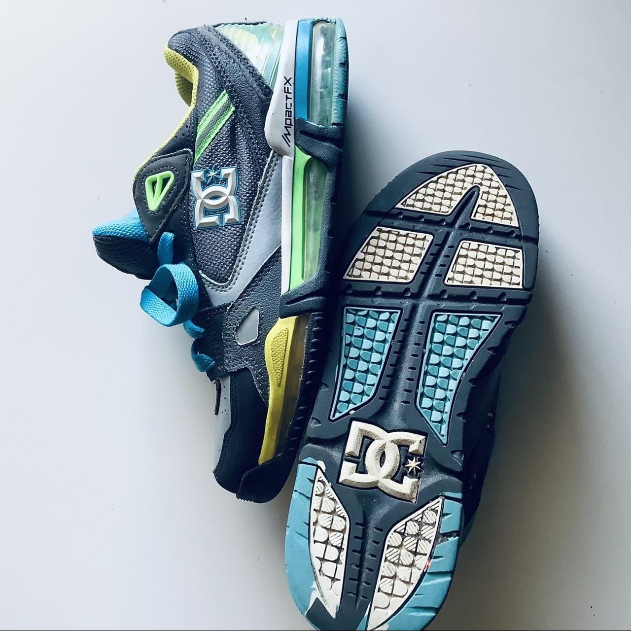 dc shoes phase