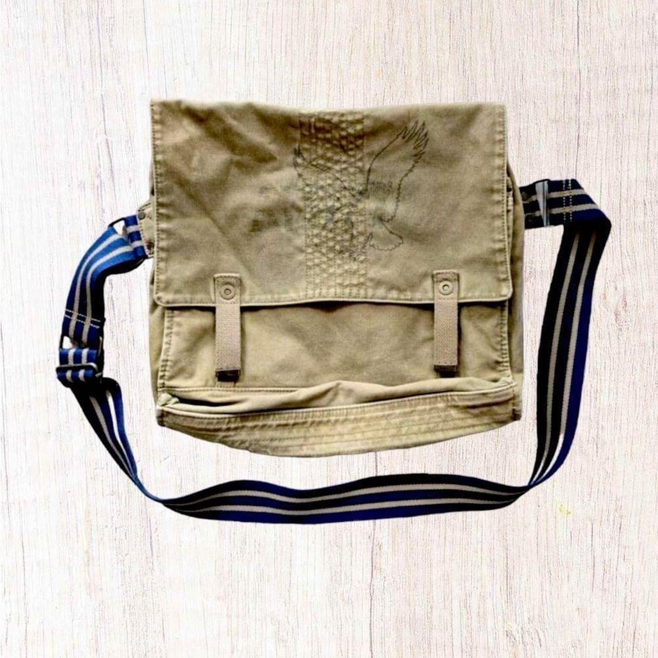 American Eagle Outfitters 2024 - Canvas Messenger Bag