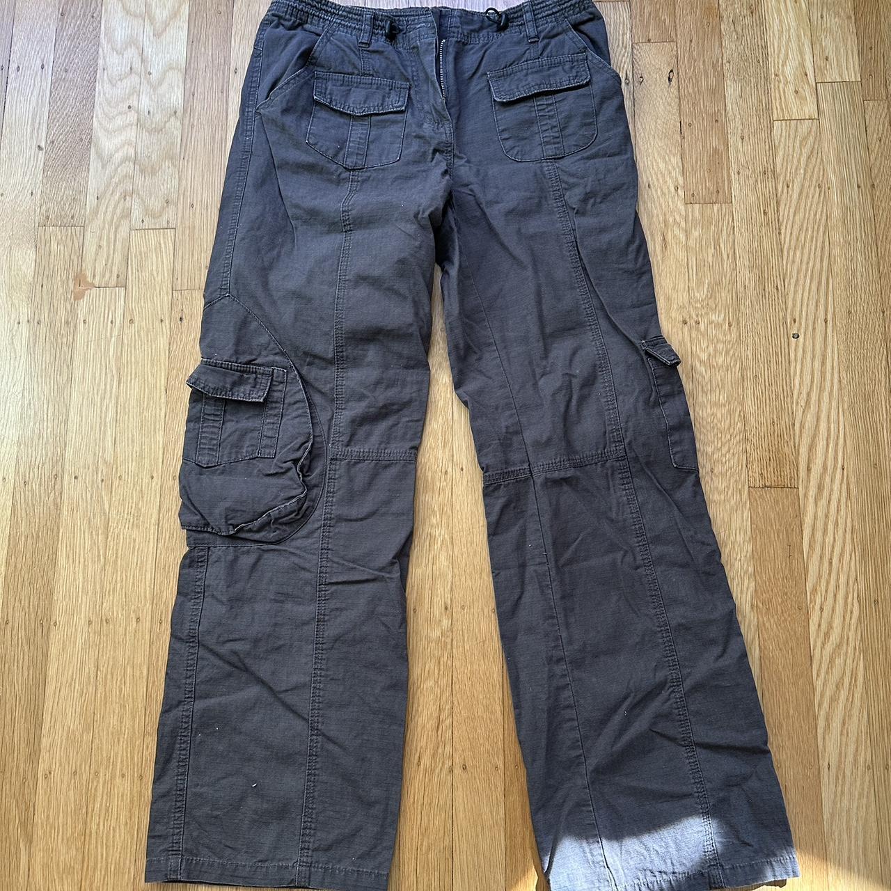 Brandy Melville low rise cargos Missing the top button Depop