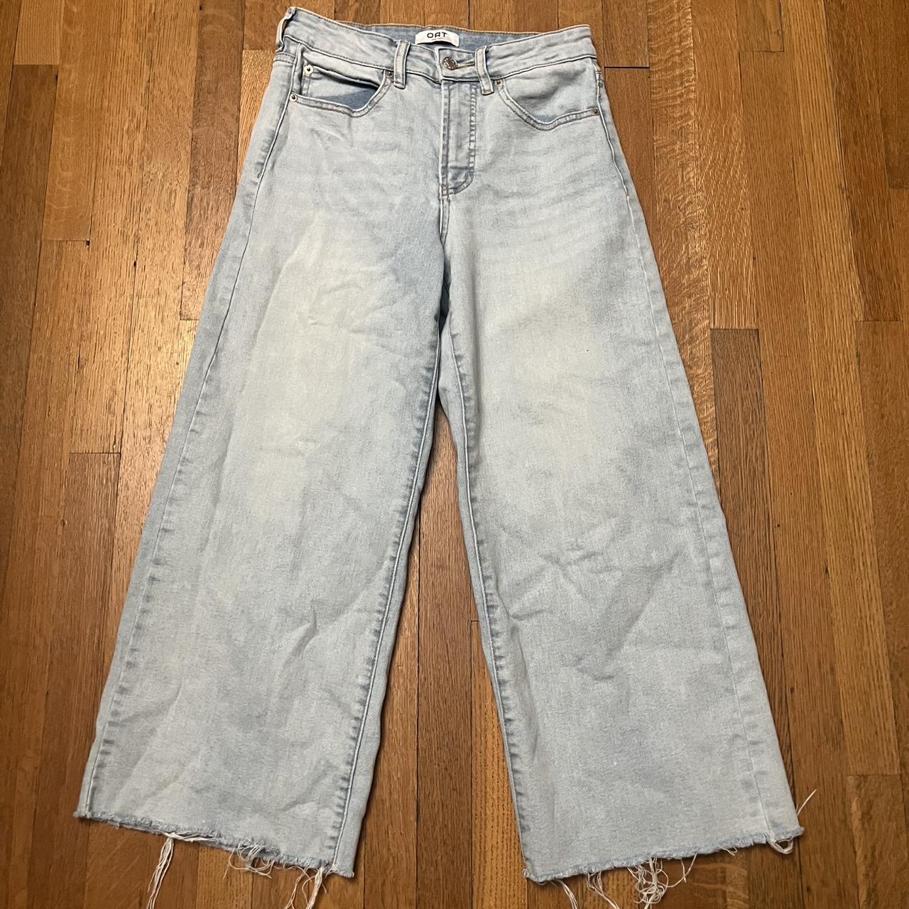item listed by kate_c207